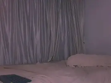 Stripchat Live Porn of Miiafoxxx