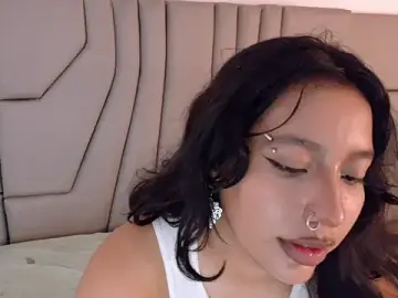 Stripchat Sex Cam of ParanoidTemptaion_