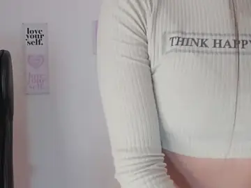 Stripchat Free Live Porn of LanaJones_