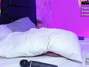 Stripchat Live Sex Cam of JustinePerry