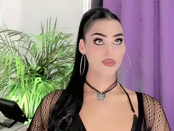 Stripchat Sex Cam of amal_baddell
