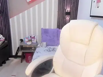 Stripchat Adult Webcam of LittleeStar