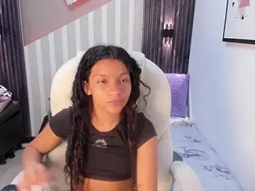 Stripchat Sex Chat of LittleeStar