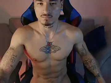 Stripchat Watch Live Sex Cams of Thomas_Fit1