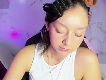 Stripchat Live Sex Cam of katy_sweet19