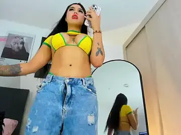 Stripchat Watch Live Sex Cams of hollyprincess_2