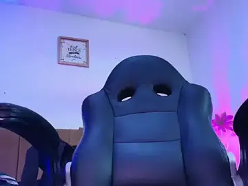 Stripchat Sex Cam of Nikkenyx