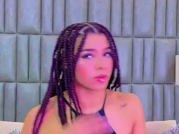 Stripchat Free Live Porn of TiaraRosse